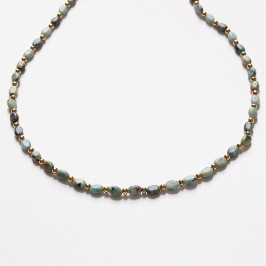 Collier perles turquoise africaines ovales