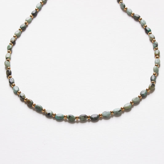 Collier perles turquoise africaines ovales