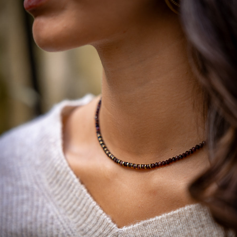 Collier perles grenat