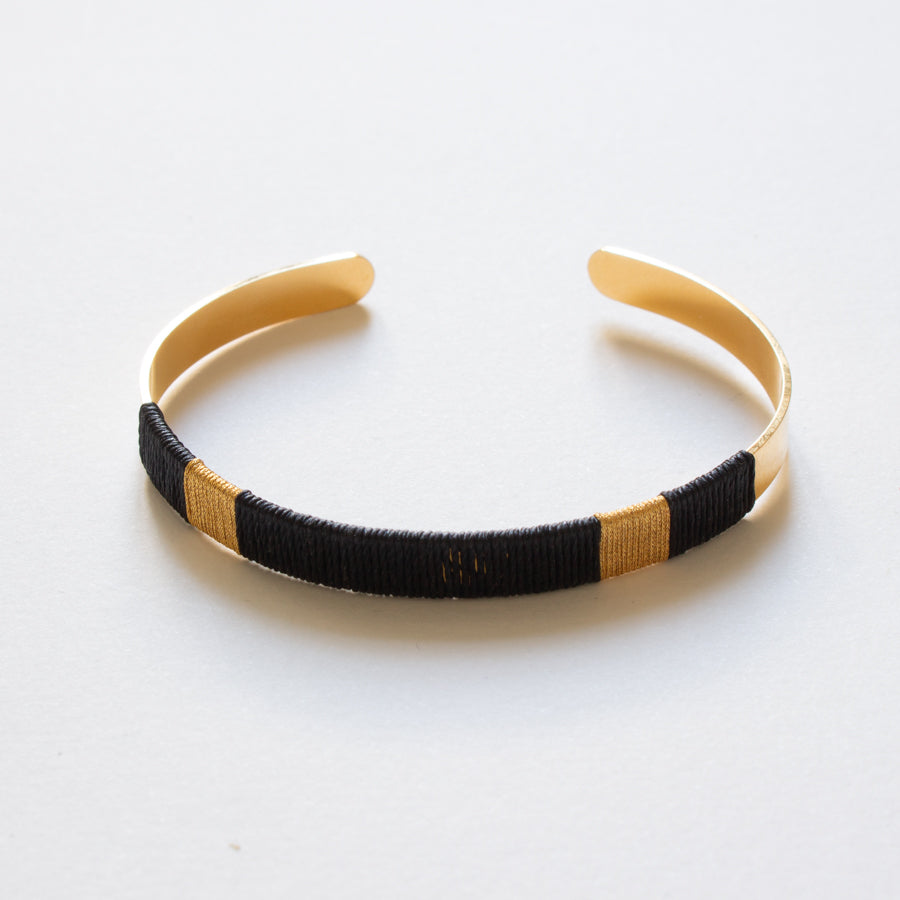 Bracelet jonc tissé à la main en acier inoxydable