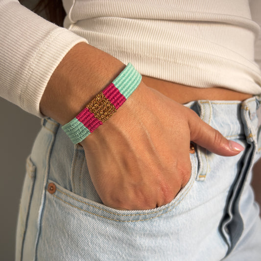 Bracelet tissé turquoise & fuchsia – Chaîne acier inoxydable